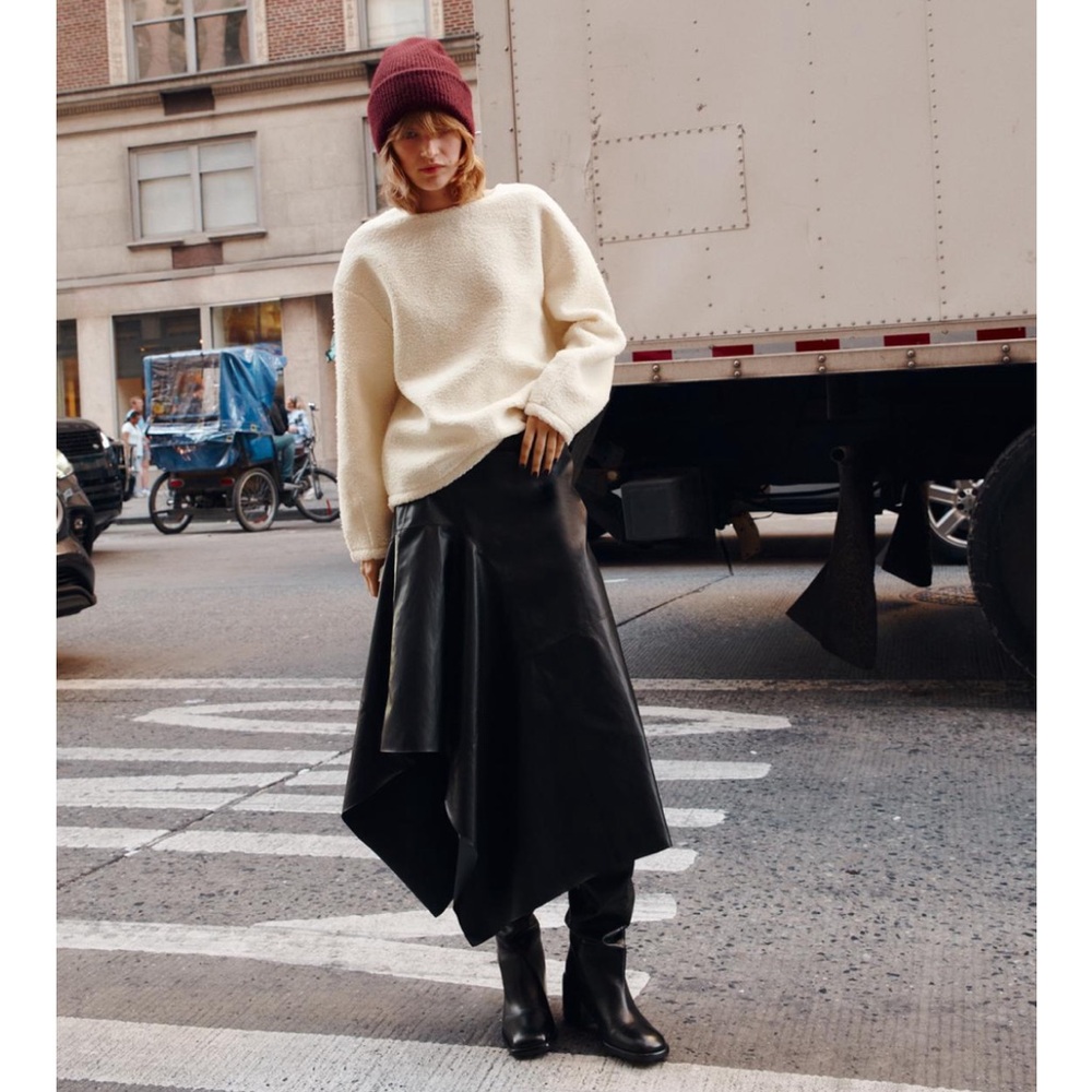 Zara Black Asymmetrical Skirt